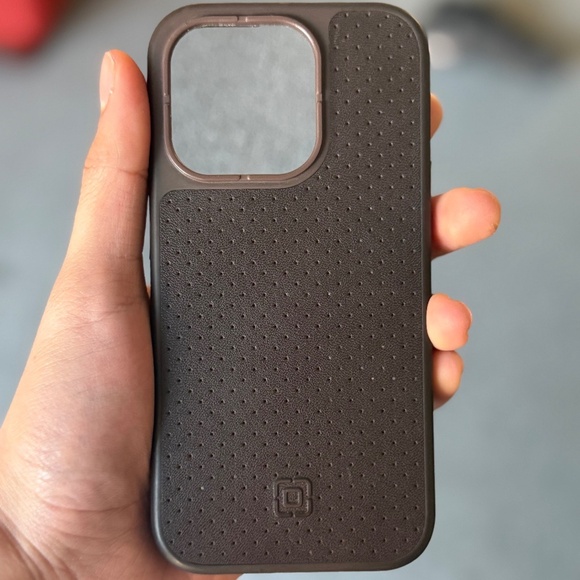 Incipio Protective Hard Shell Case, for Apple iPhone 15 Pro 6.1" Brown - Picture 1 of 2